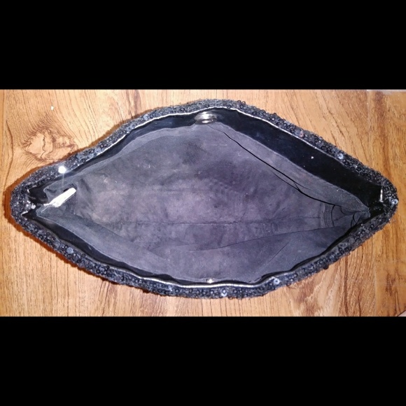 Victoria secret sequined black makeup bag - Picture 3 of 4